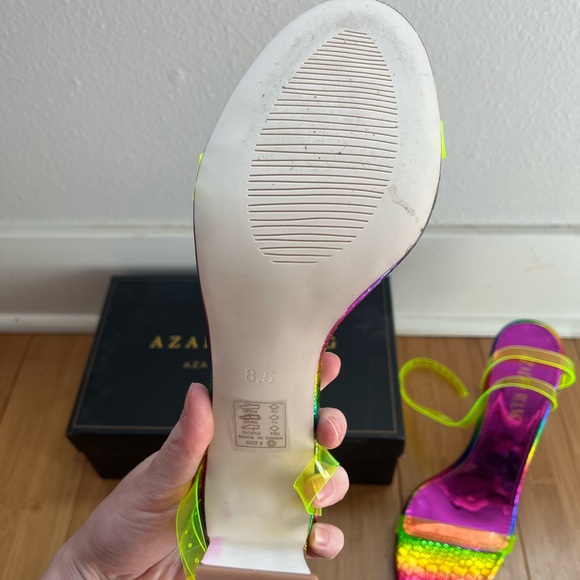 AKIRA Azalea Wang Neon Rainbow Snake Print Heels - Picture 4 of 6